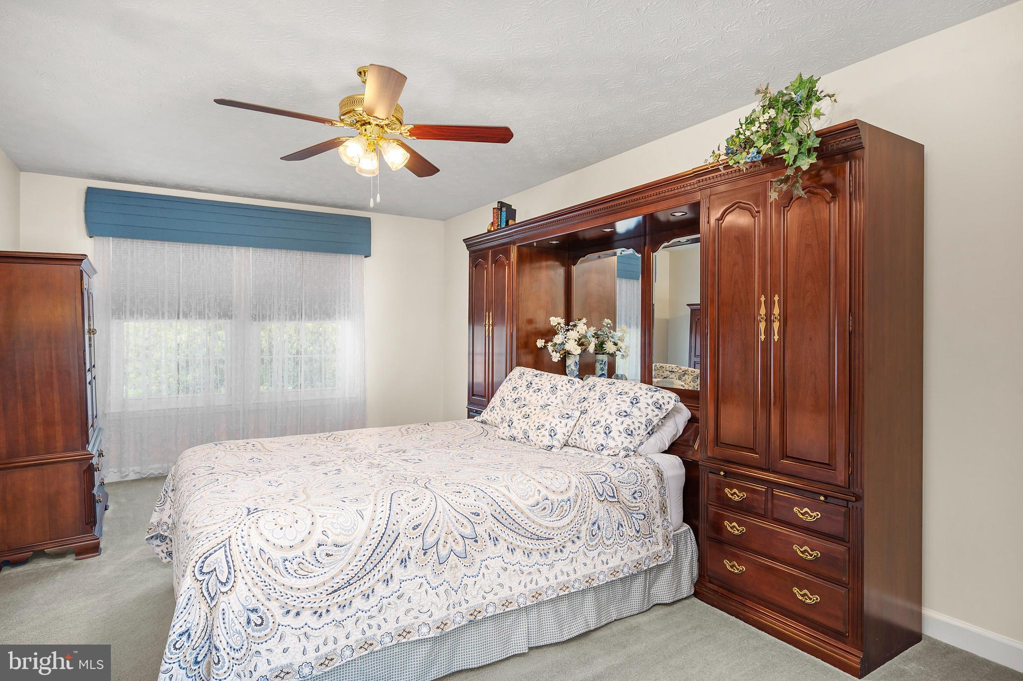 9304 Kings Grant Road Laurel, MD 20723 - Photo 15 of 32 Primary Bedroom