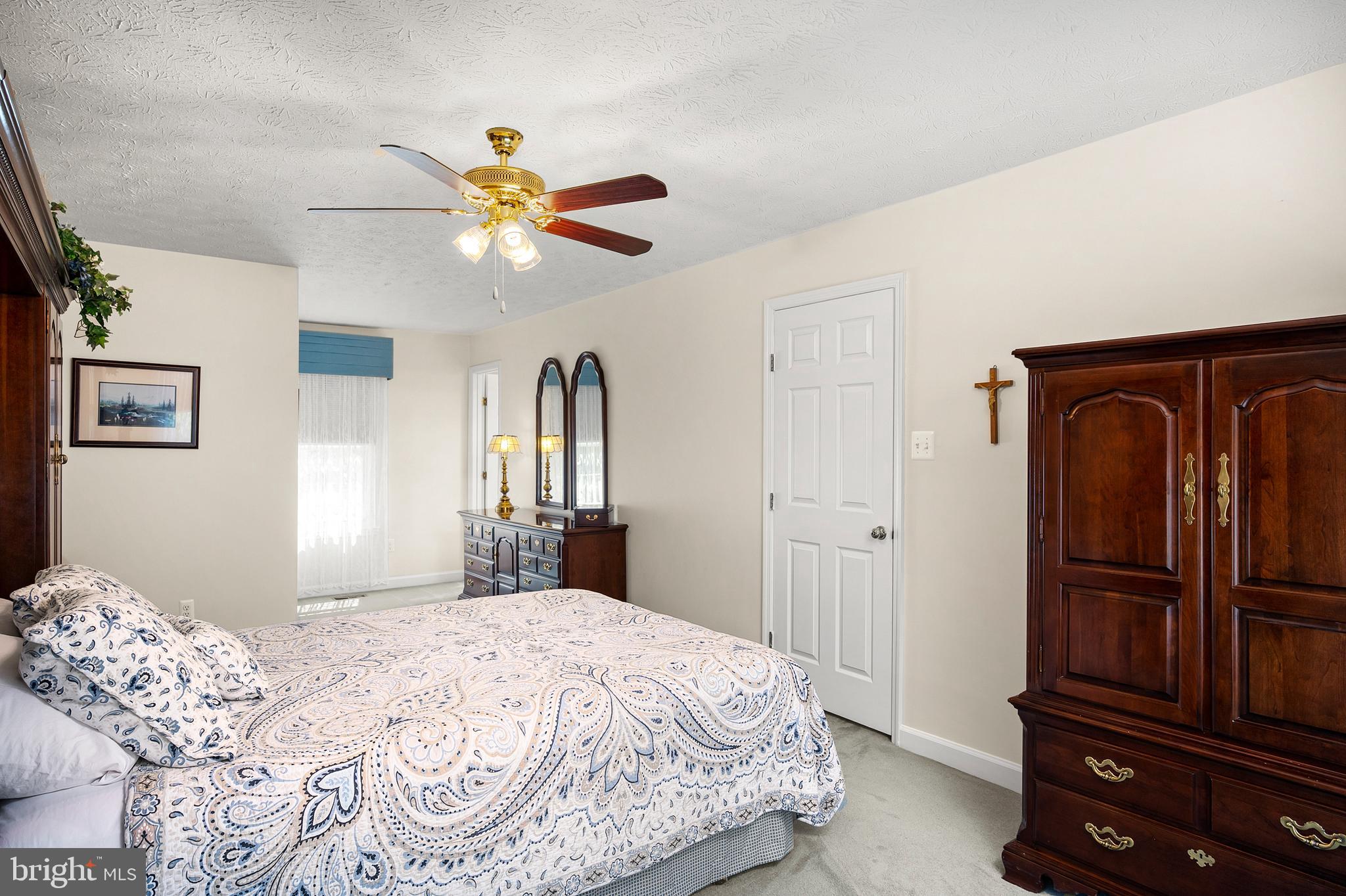 9304 Kings Grant Road Laurel, MD 20723 - Photo 16 of 32 Primary Bedroom (alt view)