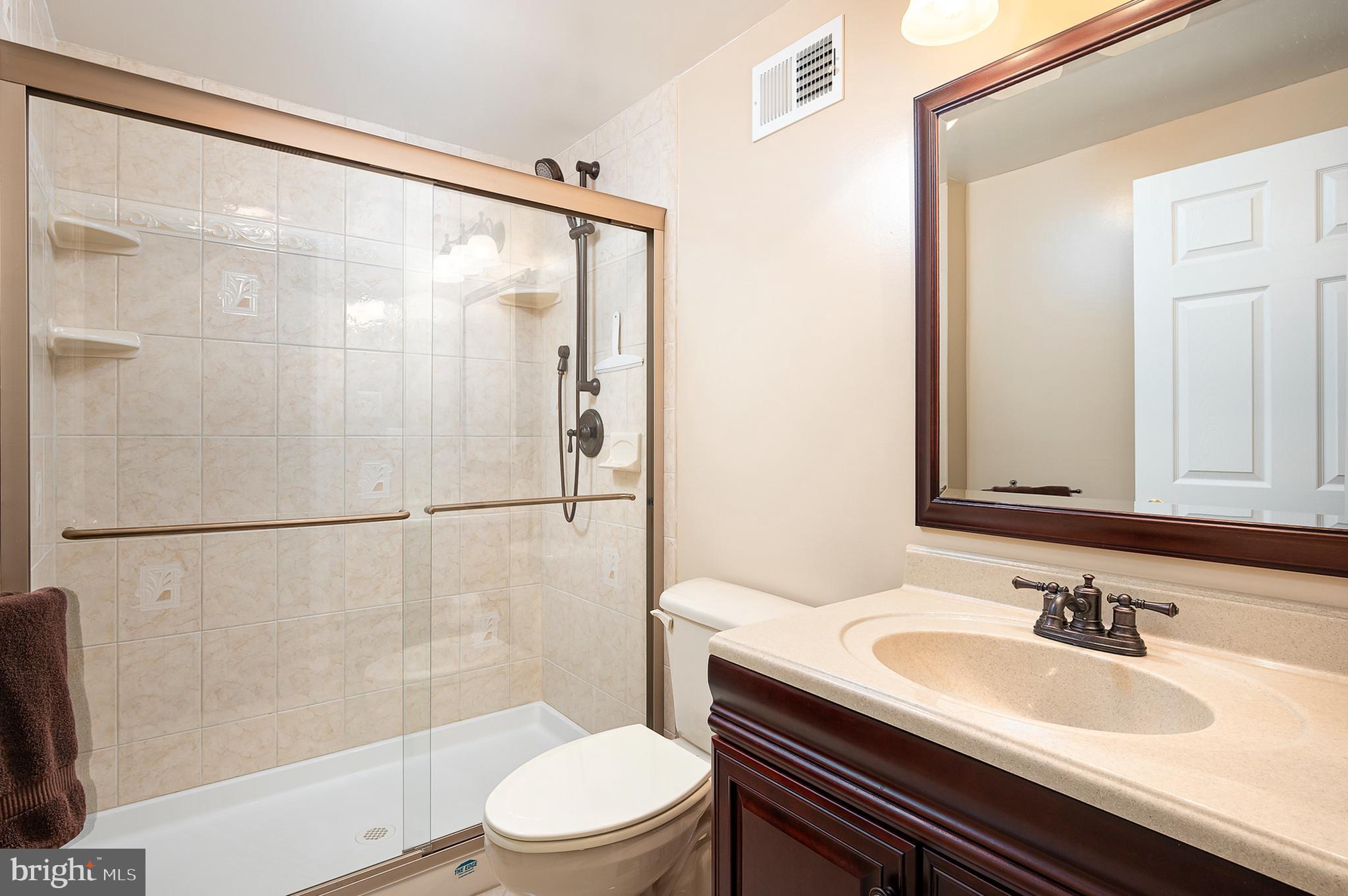 9304 Kings Grant Road Laurel, MD 20723 - Photo 24 of 32 Bathroom 3