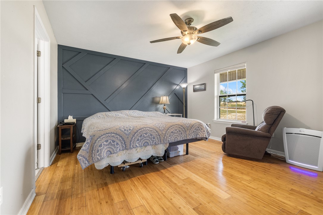 1637 Grassy Gap Road Harrison, AR 72601 - Photo 11 of 43 Gallery Image 11