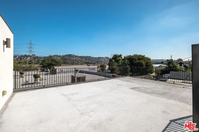 $4,495 | 2412 Eads Street, Unit 6, Los Angeles, CA 90031