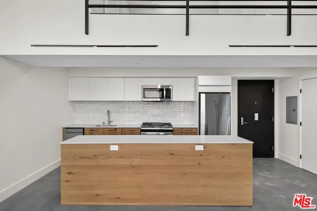 $4,495 | 2412 Eads Street, Unit 6, Los Angeles, CA 90031