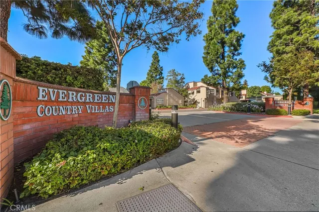 $460,000 | 3512 West Stonepine Lane, Unit D, Anaheim, CA 92804