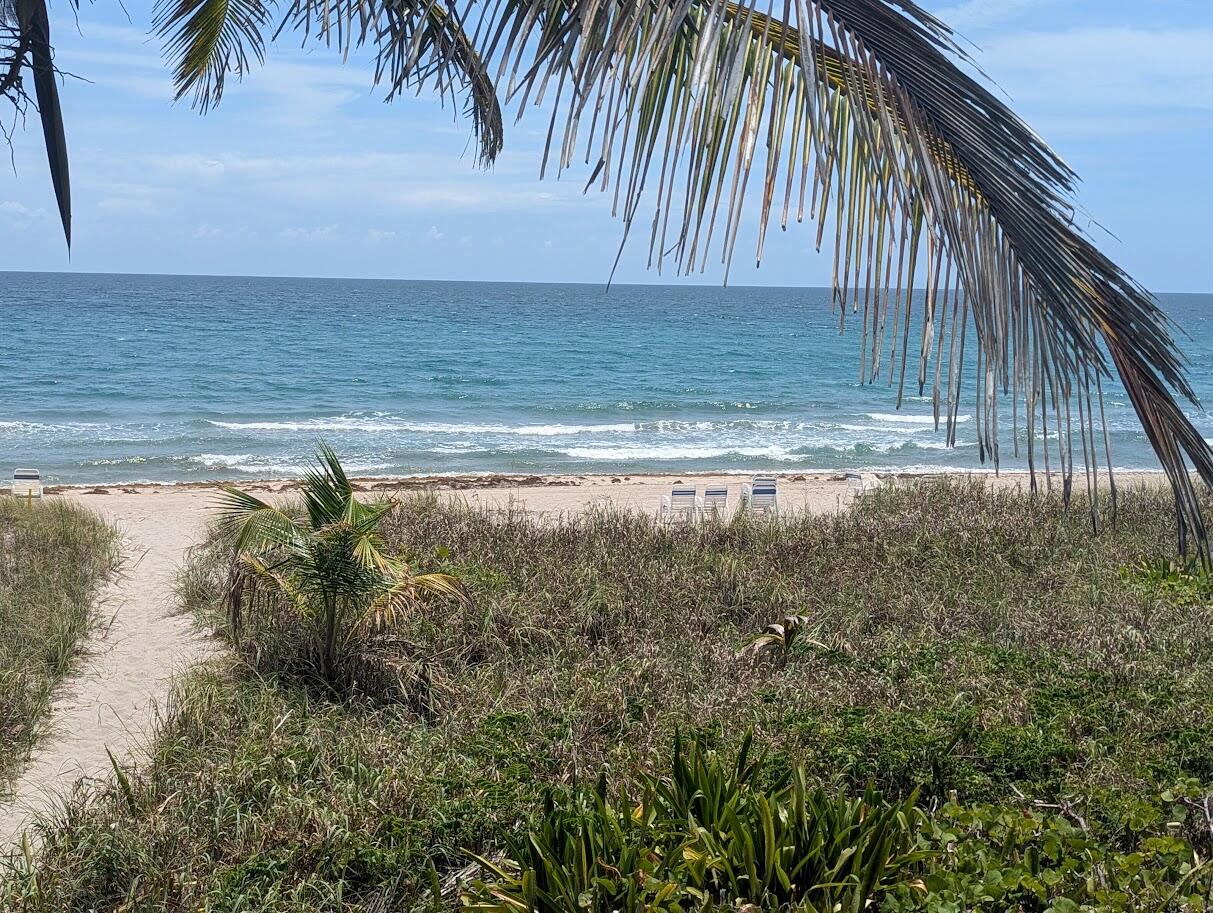 2121 North Ocean Boulevard, Unit 1006E Boca Raton, FL 33431 - Photo 3 of 64 Boca Towers Beach Pic1