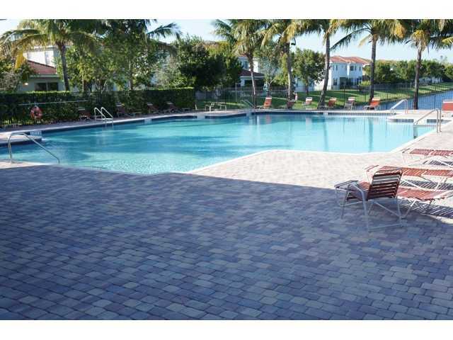 3105 Laurel Ridge Circle Riviera Beach, FL 33404 - Photo 22 of 25 Additional Photo