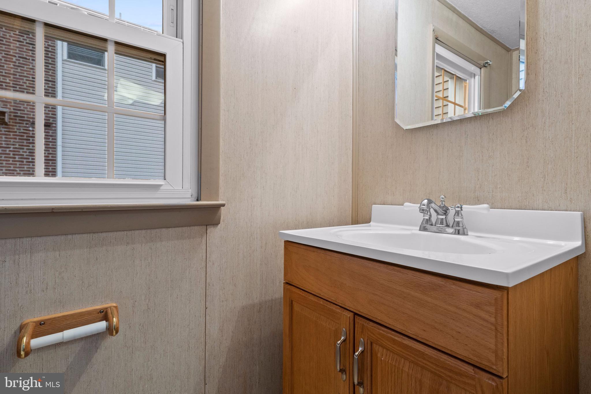 105 Haverford Road Folsom, PA 19033 - Photo 20 of 29 Gallery Image 20