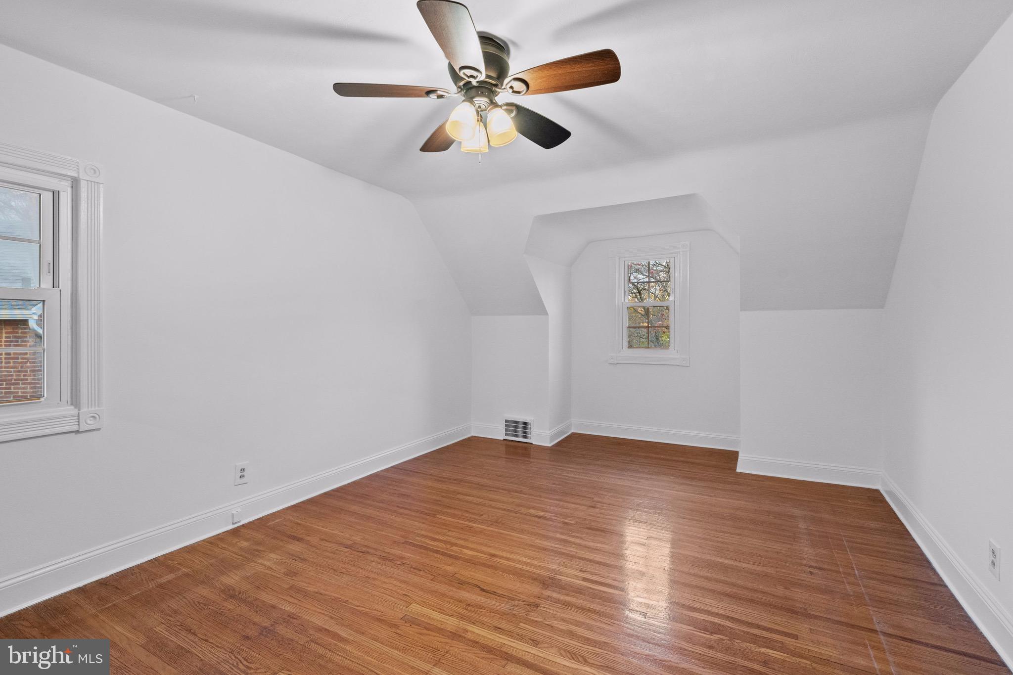 105 Haverford Road Folsom, PA 19033 - Photo 21 of 29 Gallery Image 21