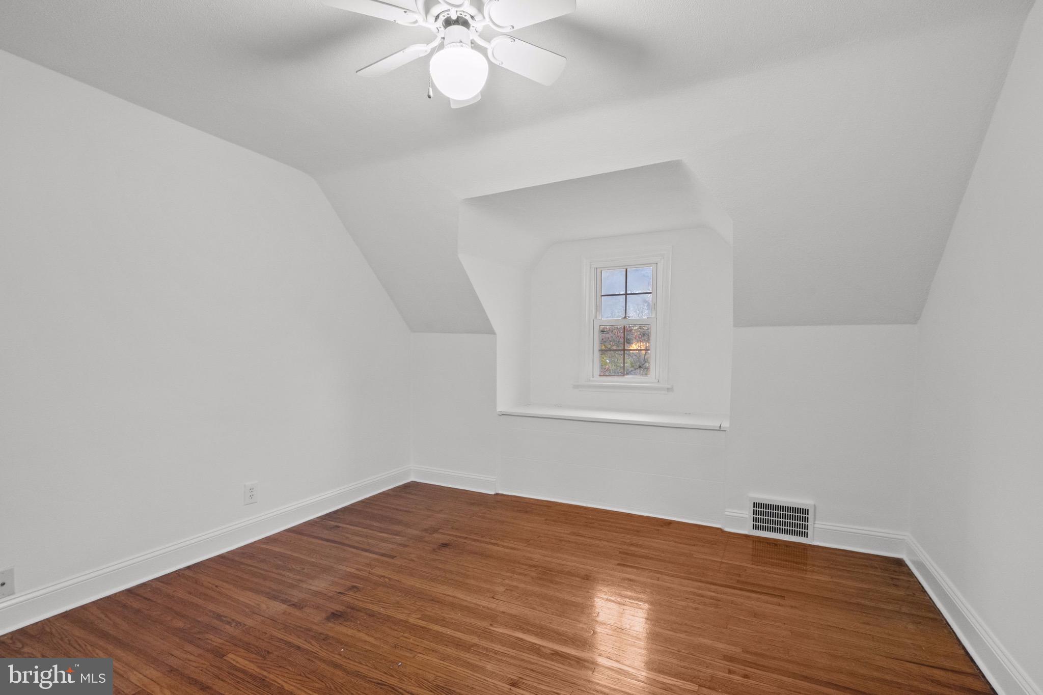 105 Haverford Road Folsom, PA 19033 - Photo 25 of 29 Gallery Image 25