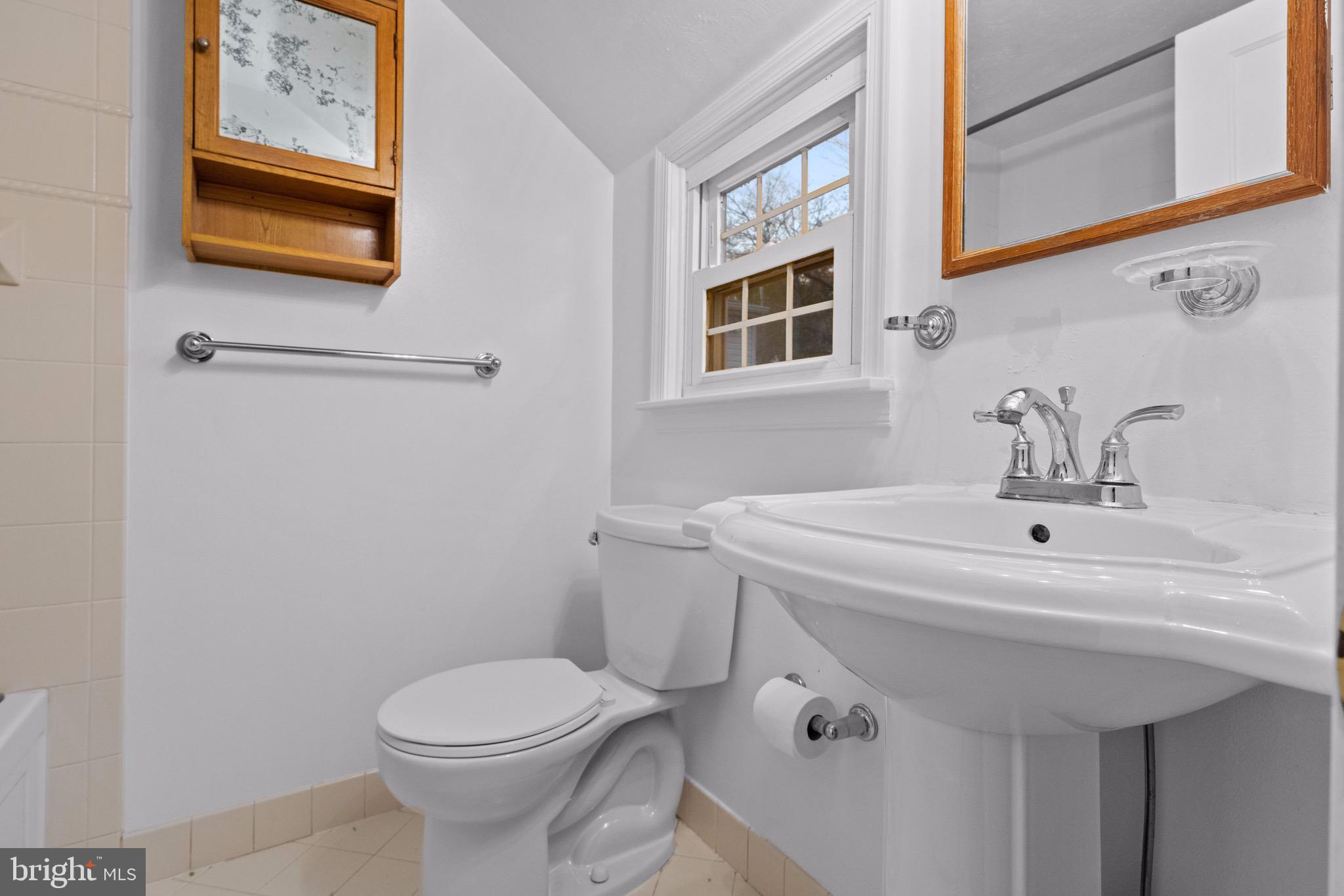105 Haverford Road Folsom, PA 19033 - Photo 26 of 29 Gallery Image 26