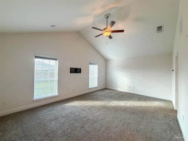 $2,325 | 5738 Dunridge Drive, Pace, FL 32571