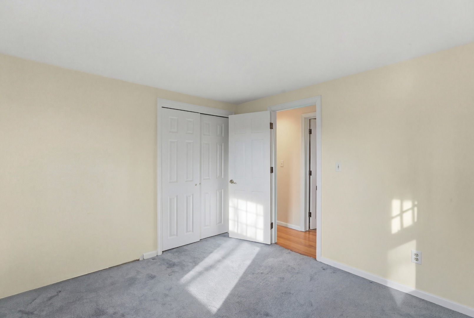 31 Flintlock Road Nantucket, MA 02554 - Photo 18 of 23 a view of an empty room