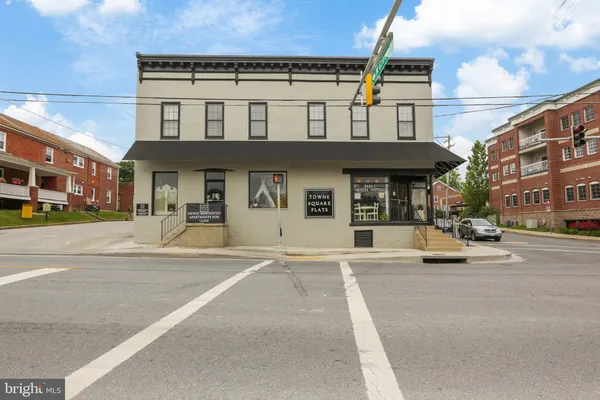 $1,400 | 28 Liberty Street, Unit 208, Westminster, MD 21157