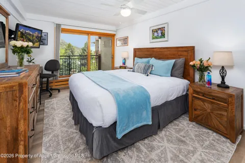 $1,150,000 | 30 Anderson Lane, Unit 806, Snowmass Village, CO 81615