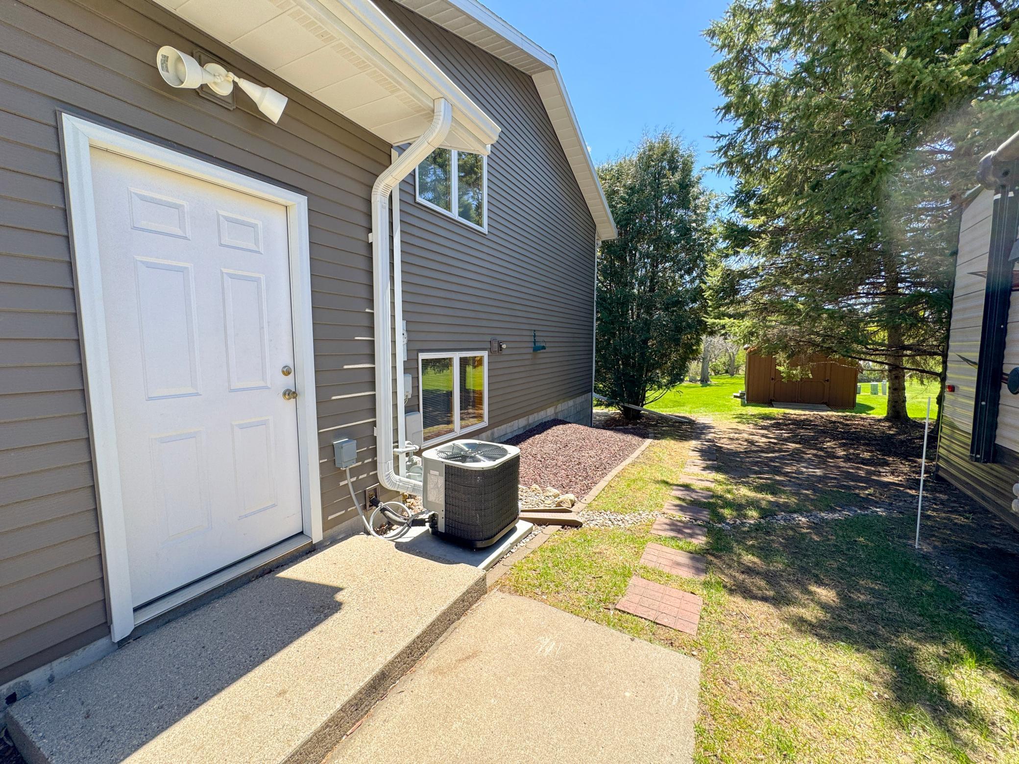 2216 Ridgewood Drive Fergus Falls, MN 56537 - Photo 40 of 47