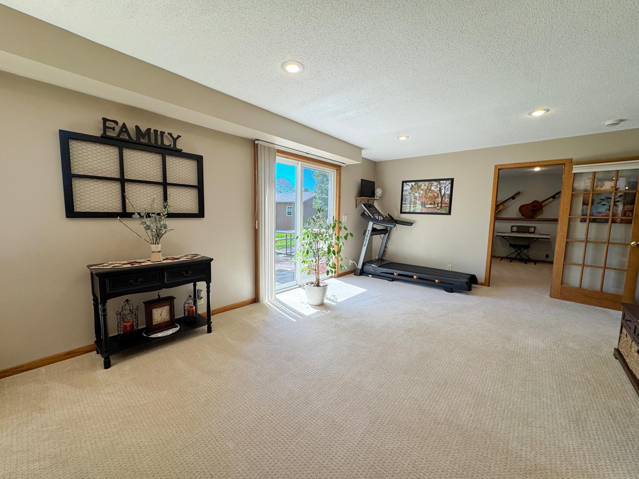 2216 Ridgewood Drive Fergus Falls, MN 56537 - Photo 5 of 47