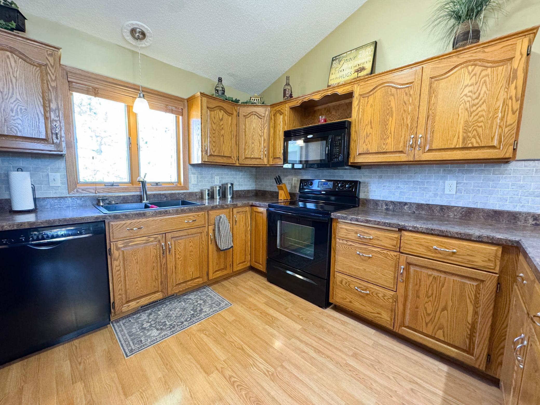 2216 Ridgewood Drive Fergus Falls, MN 56537 - Photo 7 of 47