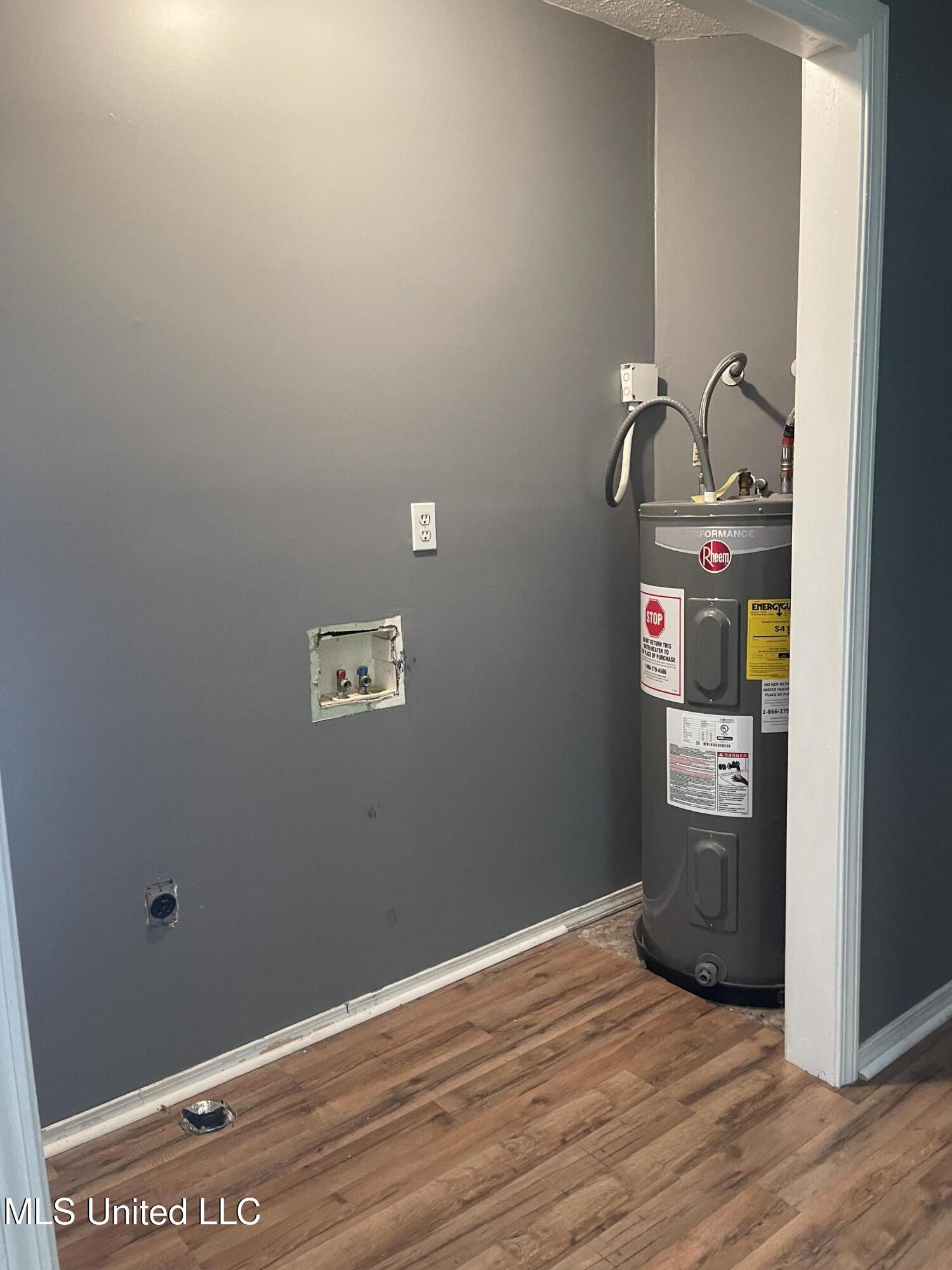 2092 Roberts Lane Wesson, MS 39191 - Photo 12 of 45 IMG_3979