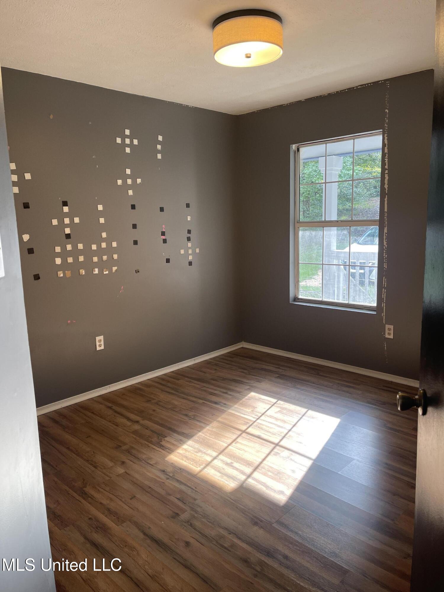 2092 Roberts Lane Wesson, MS 39191 - Photo 20 of 45 IMG_3987