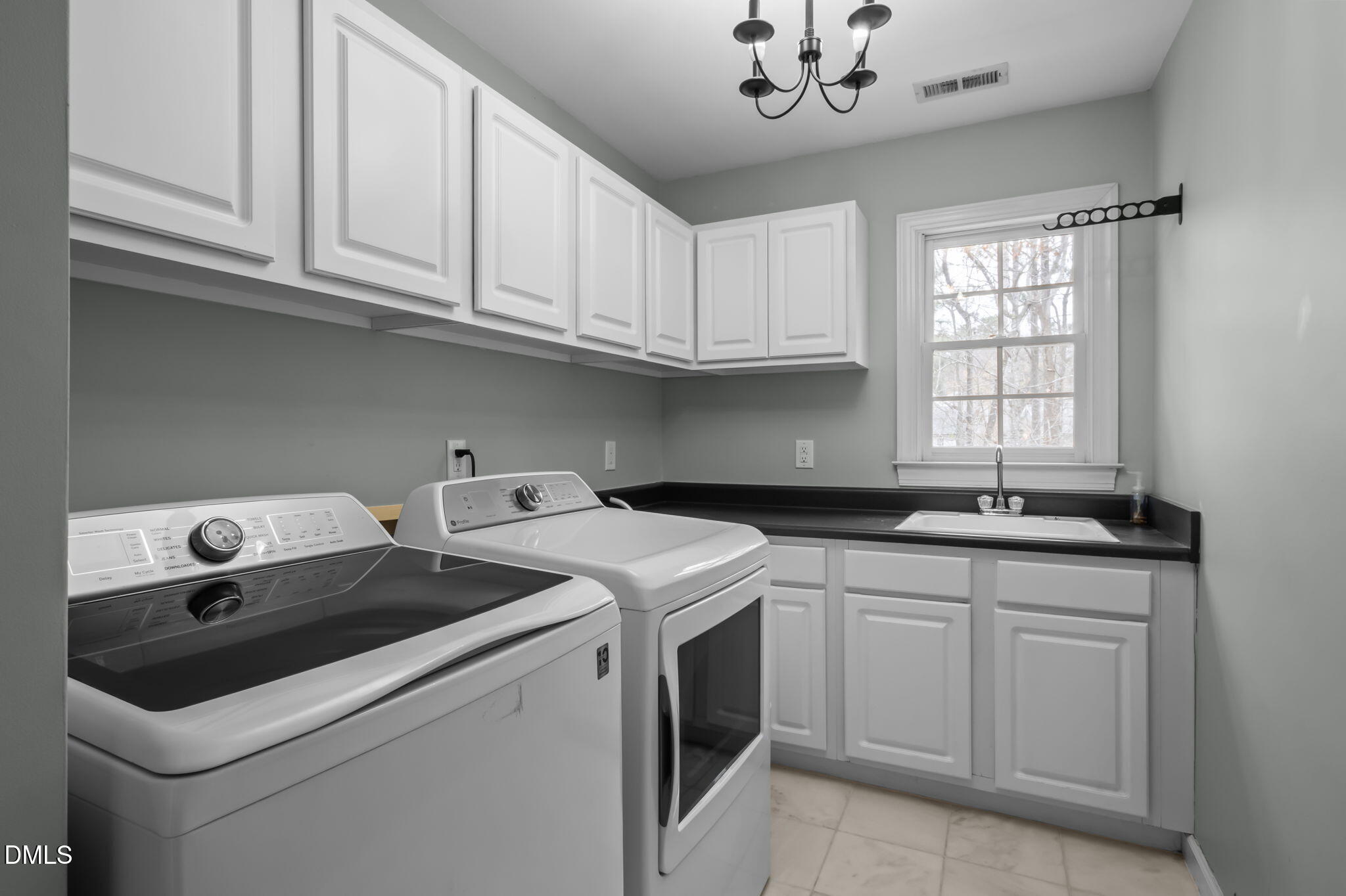 12012 Shavenrock Place Raleigh, NC 27613 - Photo 31 of 49 23-web-or-mls-P1095986