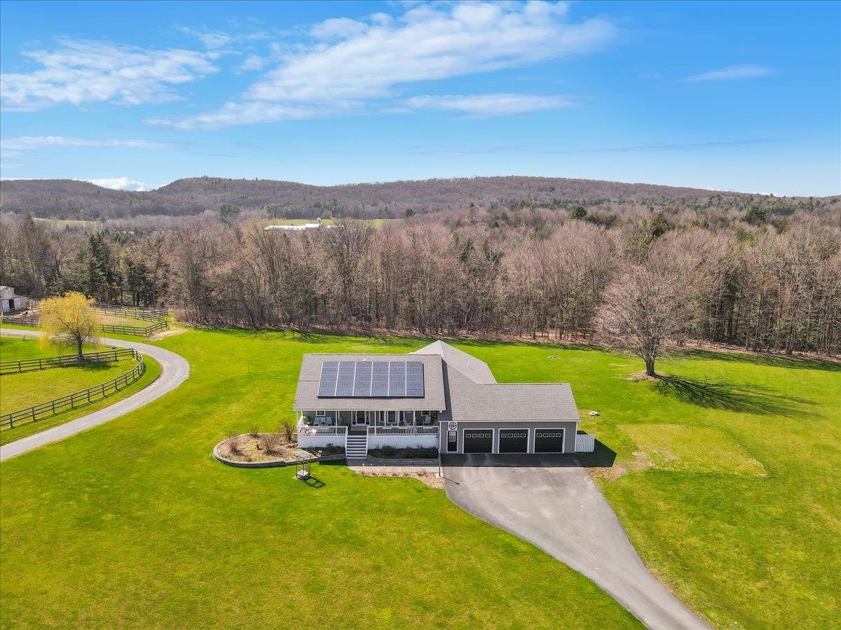 13 Corral Drive Milton, VT 05468 - Photo 13 of 40