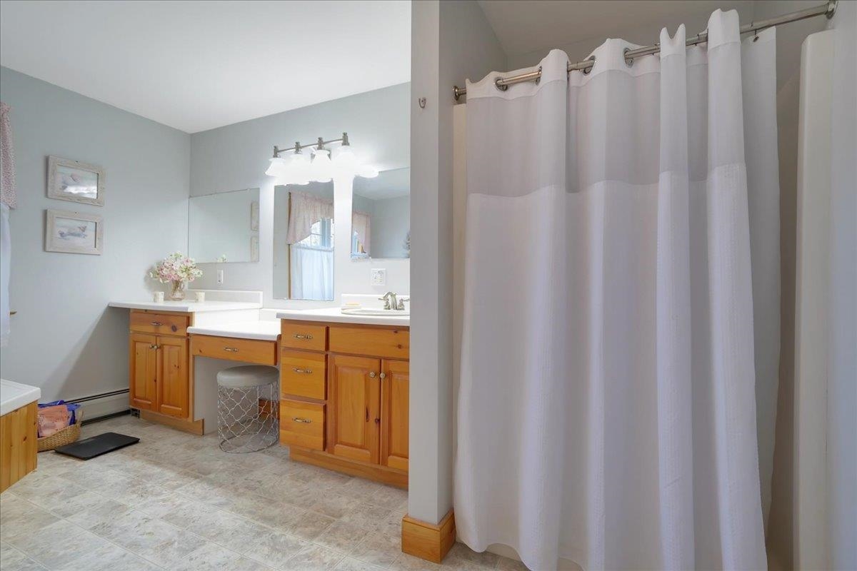 13 Corral Drive Milton, VT 05468 - Photo 15 of 40