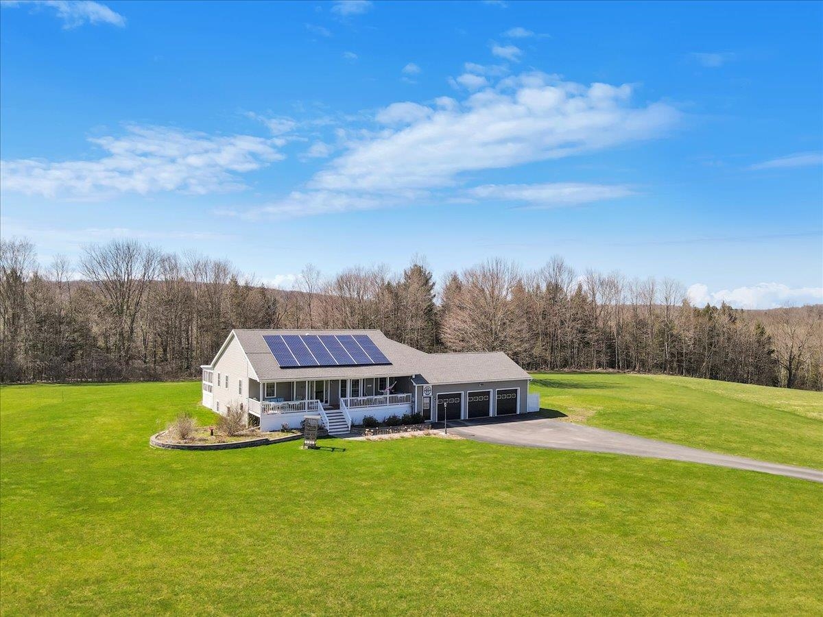 13 Corral Drive Milton, VT 05468 - Photo 2 of 40