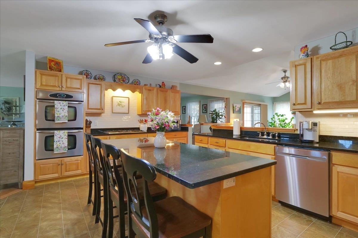 13 Corral Drive Milton, VT 05468 - Photo 5 of 40