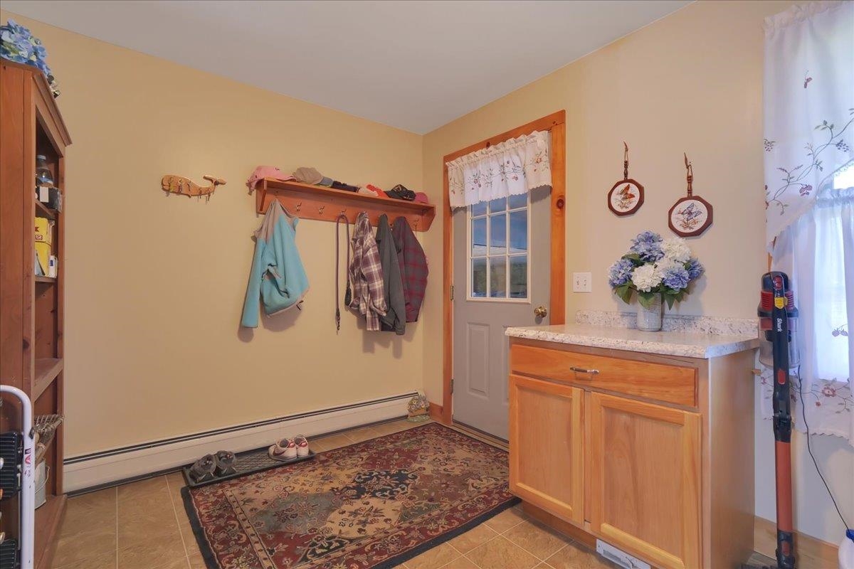 13 Corral Drive Milton, VT 05468 - Photo 6 of 40