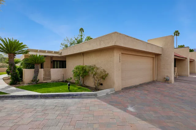 $2,450 | 73895 Saquaro Court, Palm Desert, CA 92260
