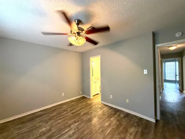 $1,595 | 317 West William Cannon Drive, Unit B, Austin, TX 78745