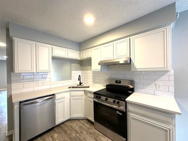 $1,595 | 317 West William Cannon Drive, Unit B, Austin, TX 78745