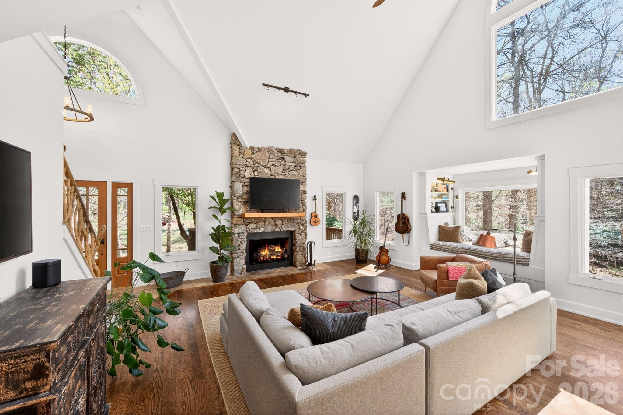 257 Jones Cove Road Asheville, NC 28805 - Photo 9 of 47