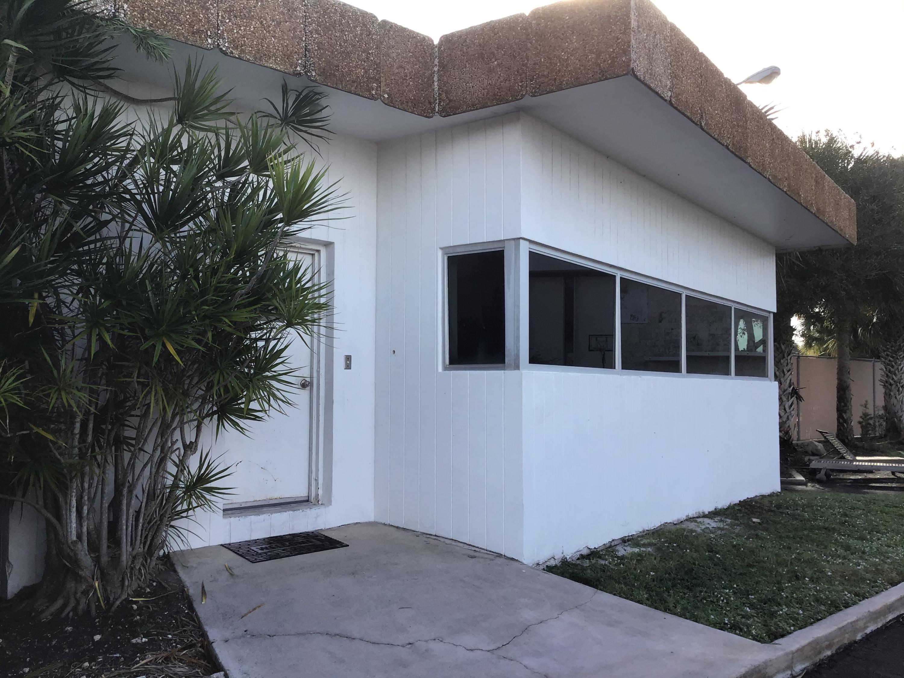 300 South 6th Street Fort Pierce, FL 34950 - Photo 28 of 59 26