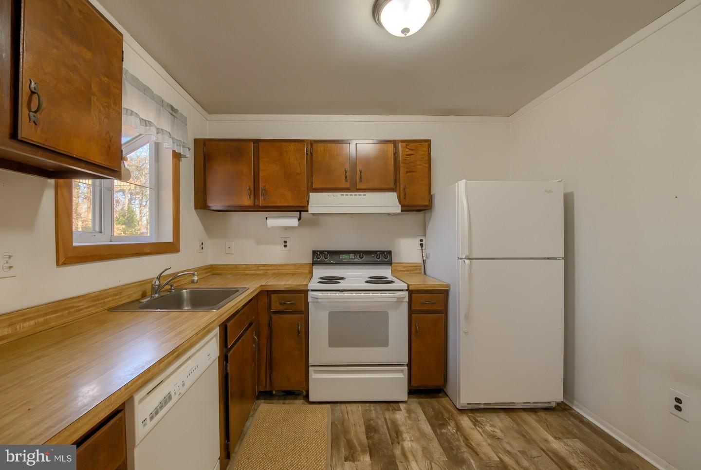 37 Henry Street Riverside, NJ 08075 - Photo 11 of 26