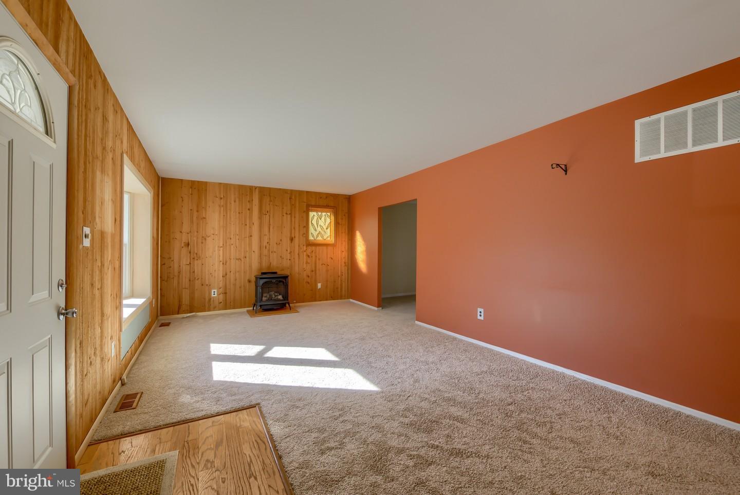 37 Henry Street Riverside, NJ 08075 - Photo 5 of 26