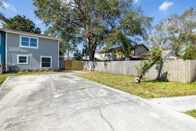 $1,900 | 14224 Village Terrace Drive, Tampa, FL 33624