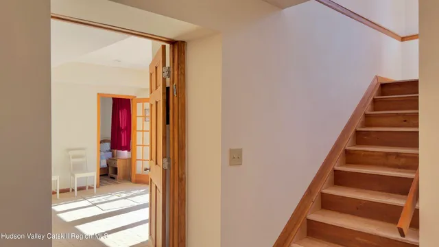 $885,000 | 2 Superstitious Drive, Athens, NY 12015