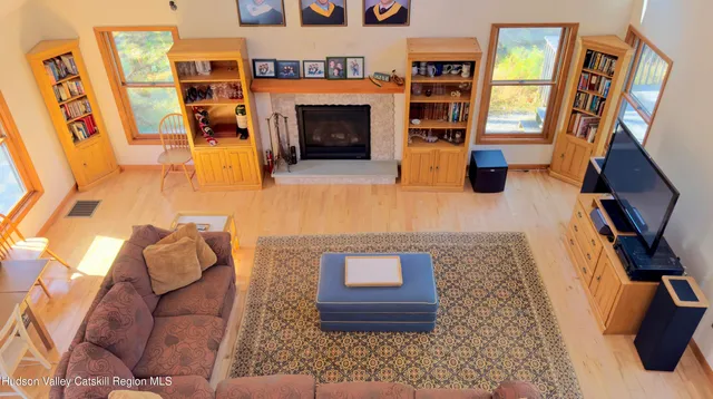 $885,000 | 2 Superstitious Drive, Athens, NY 12015