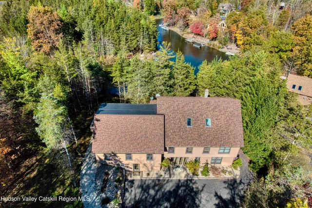 $885,000 | 2 Superstitious Drive, Athens, NY 12015