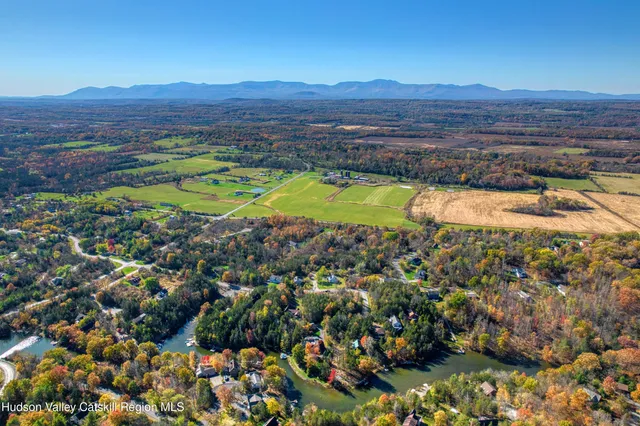 $885,000 | 2 Superstitious Drive, Athens, NY 12015