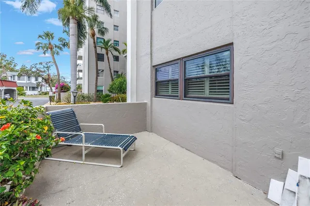 $285,000 | 1400 1st Avenue West, Unit G1, Bradenton, FL 34205