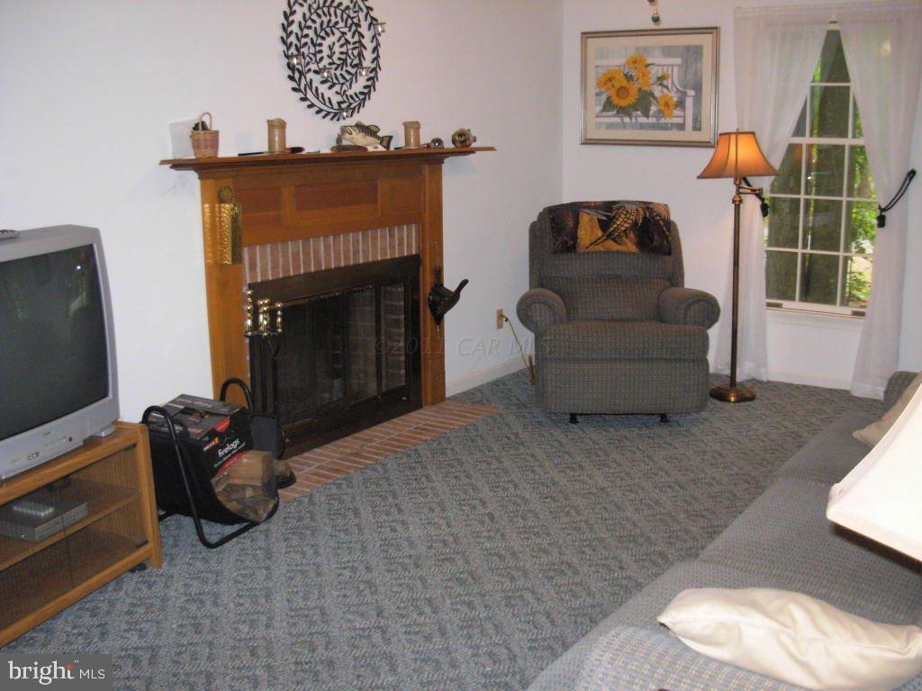 36 Falcon Bridge Road Ocean Pines, MD 21811 - Photo 3 of 15