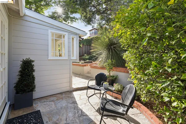 $1,075,000 | 1121 Ranleigh Way, Piedmont, CA 94610