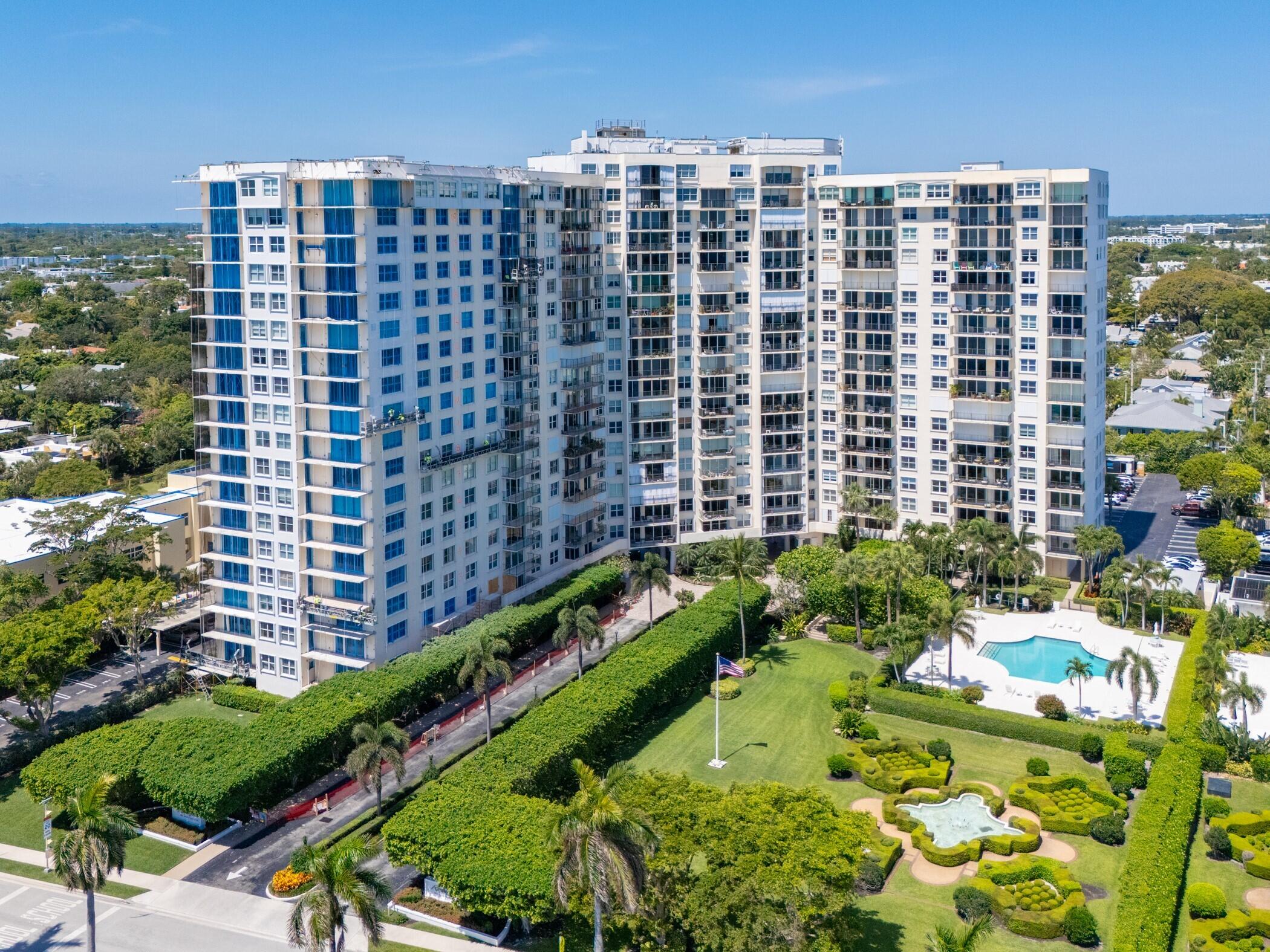 1801 South Flagler Drive, Unit 709 West Palm Beach, FL 33401 - Photo 38 of 39 a building view