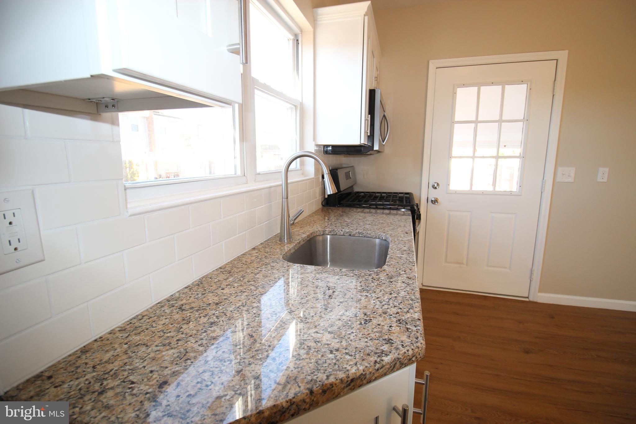 206 West Washington Street Riverside, NJ 08075 - Photo 8 of 23