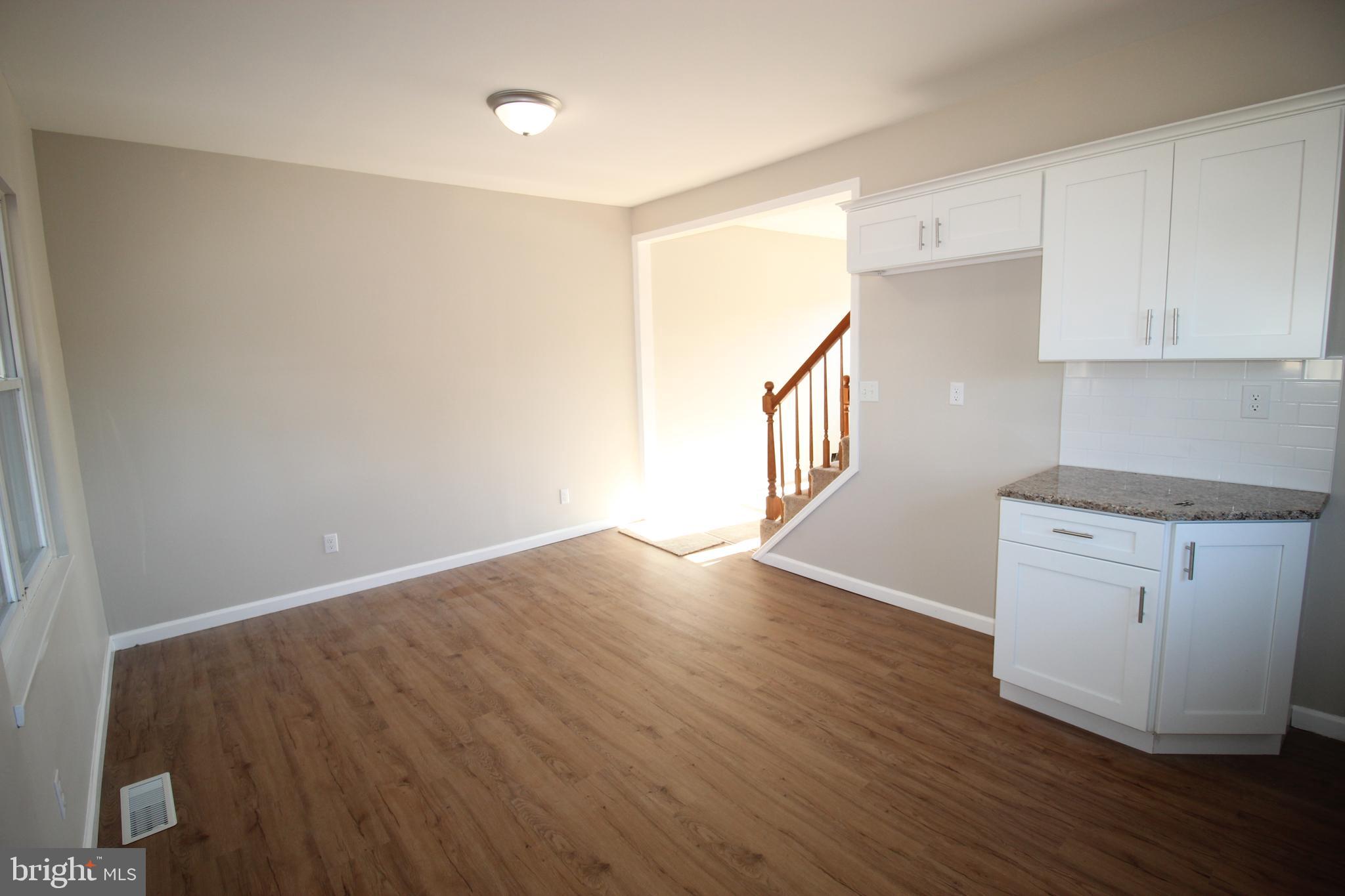 206 West Washington Street Riverside, NJ 08075 - Photo 9 of 23