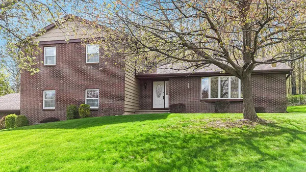 $512,500 | 6283 Rosewood Drive, Appleton, WI 54913