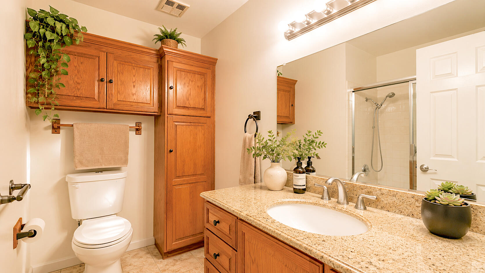 1150 3rd Street, Unit 3 Gilroy, CA 95020 - Photo 20 of 38 21