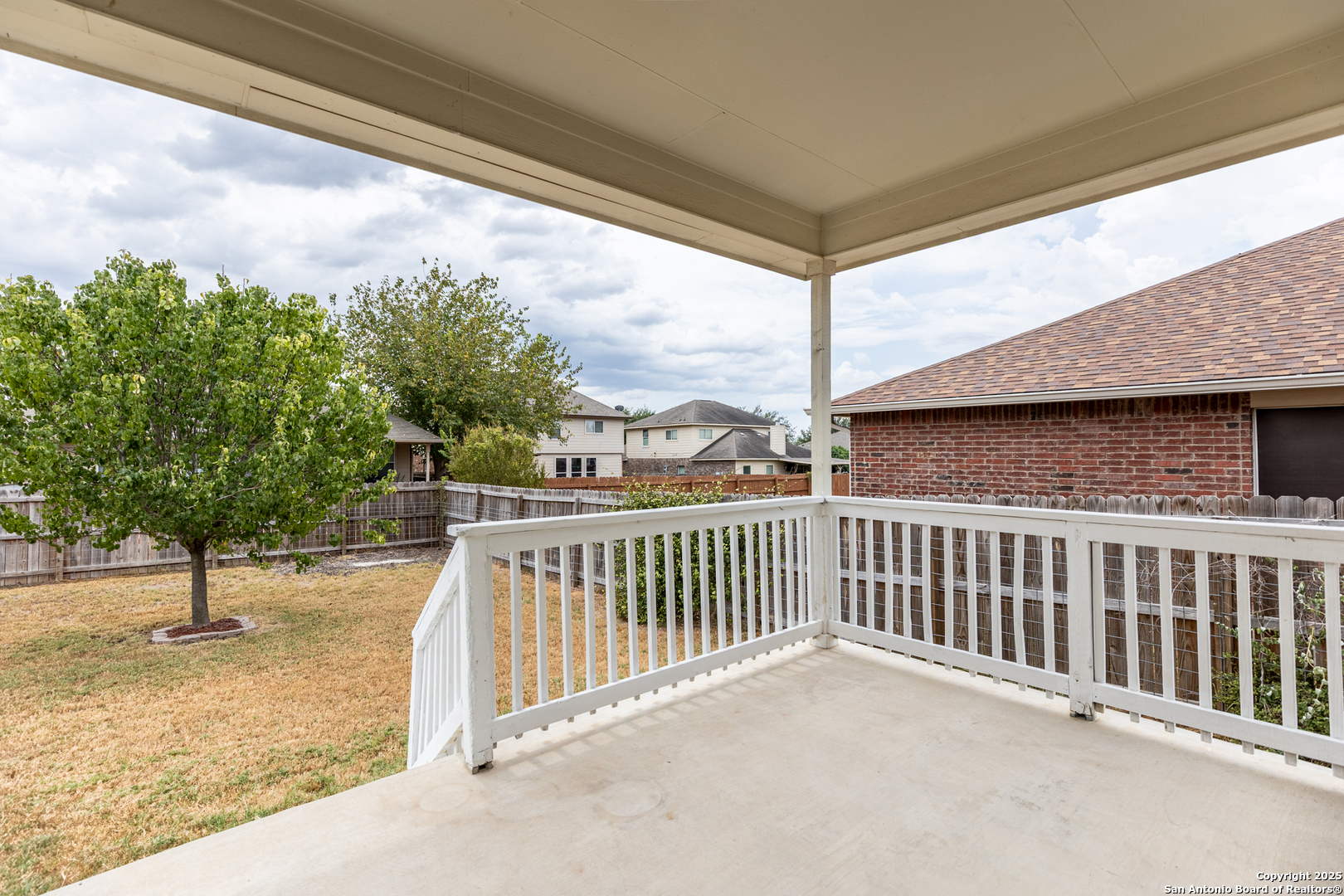 1134 Seven Iron Way San Antonio, TX 78221 - Photo 27 of 33 a view of balcony with furniture