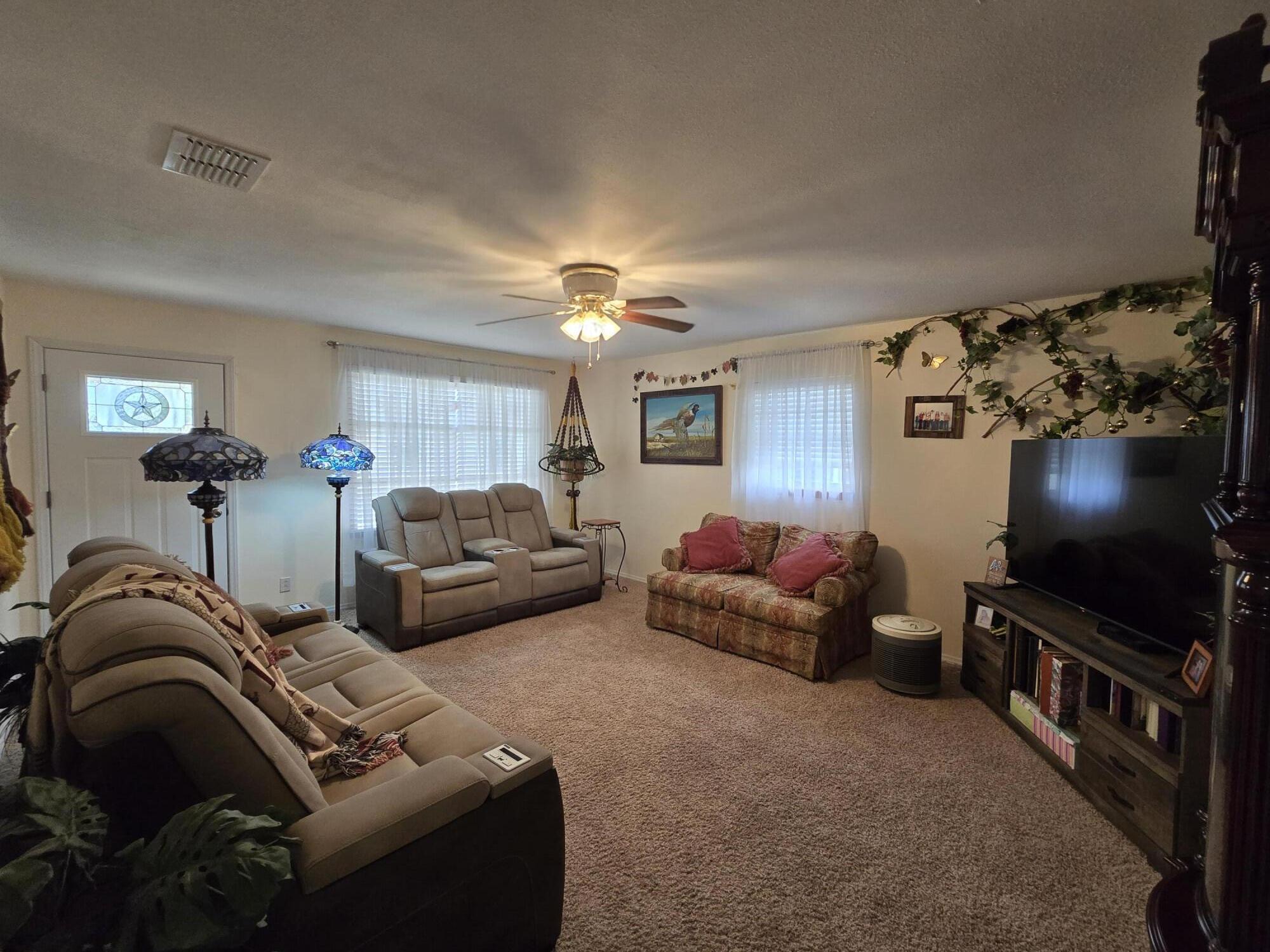 511 North 15th Street Lamesa, TX 79331 - Photo 7 of 39 20251007_105918